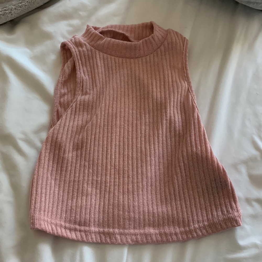 Pink crop top